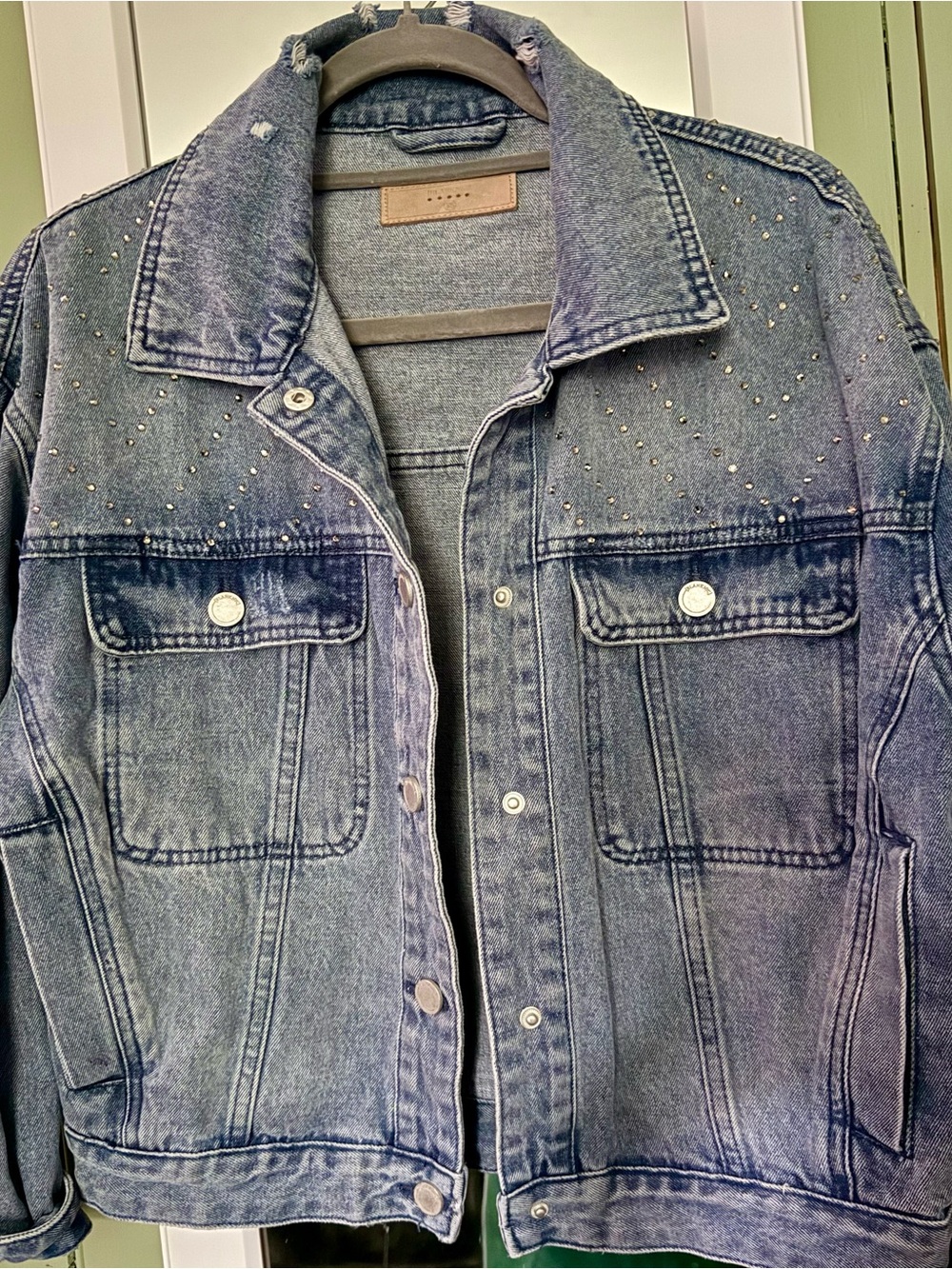 BNWOT - Washed Relaxed Fit Embellished Blue Denim Jacket - Size XS